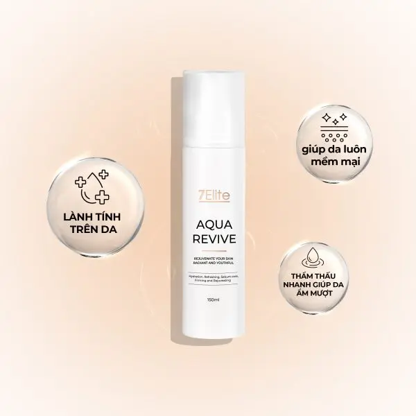 Tonner cấp ẩm Aqua Revive dạng xịt 